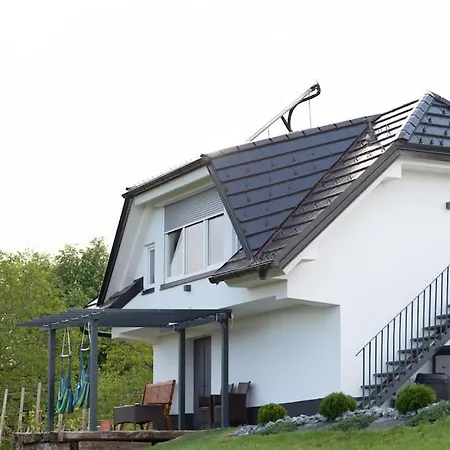 Vineyard House With Sauna And Jacuzzi For 2 Gorica pri Slivnici